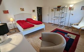 20 Min Nach Wien, Ruhig Und Gruen